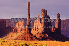 475b Totem pole Monument Valley preview